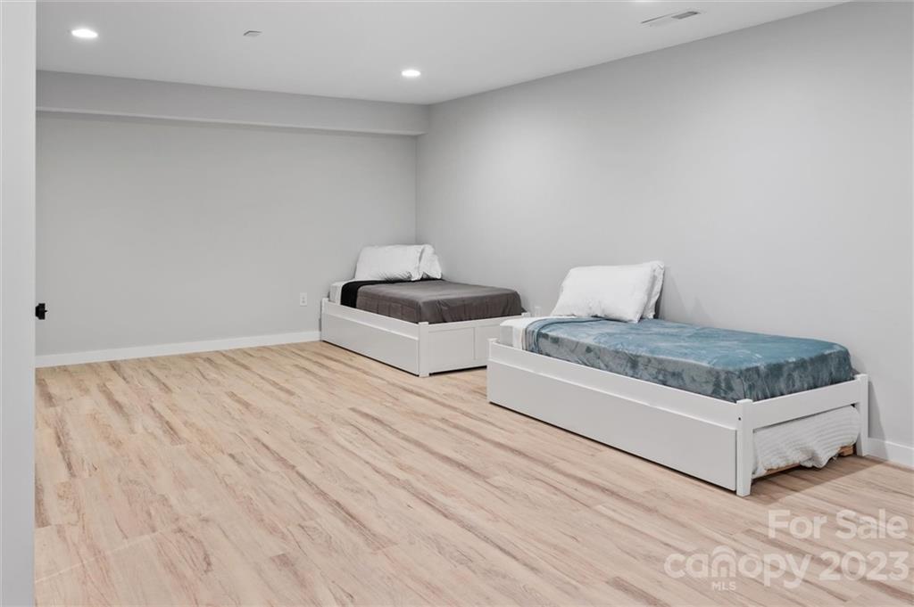 Rainbow Ridge - Residential