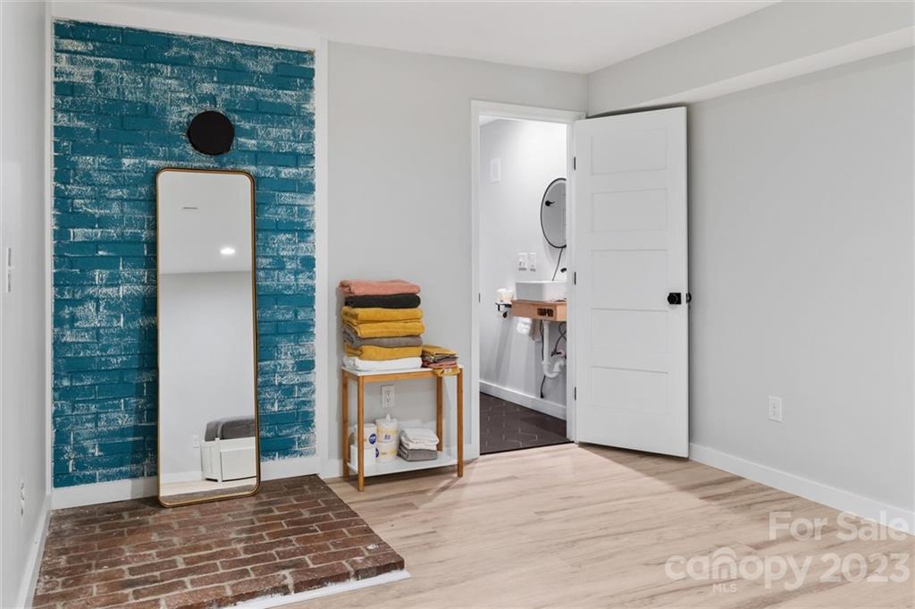 Rainbow Ridge - Residential