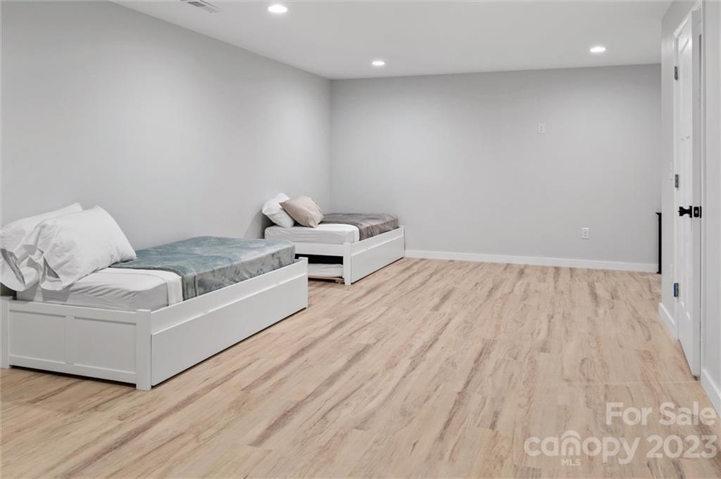 Rainbow Ridge - Residential