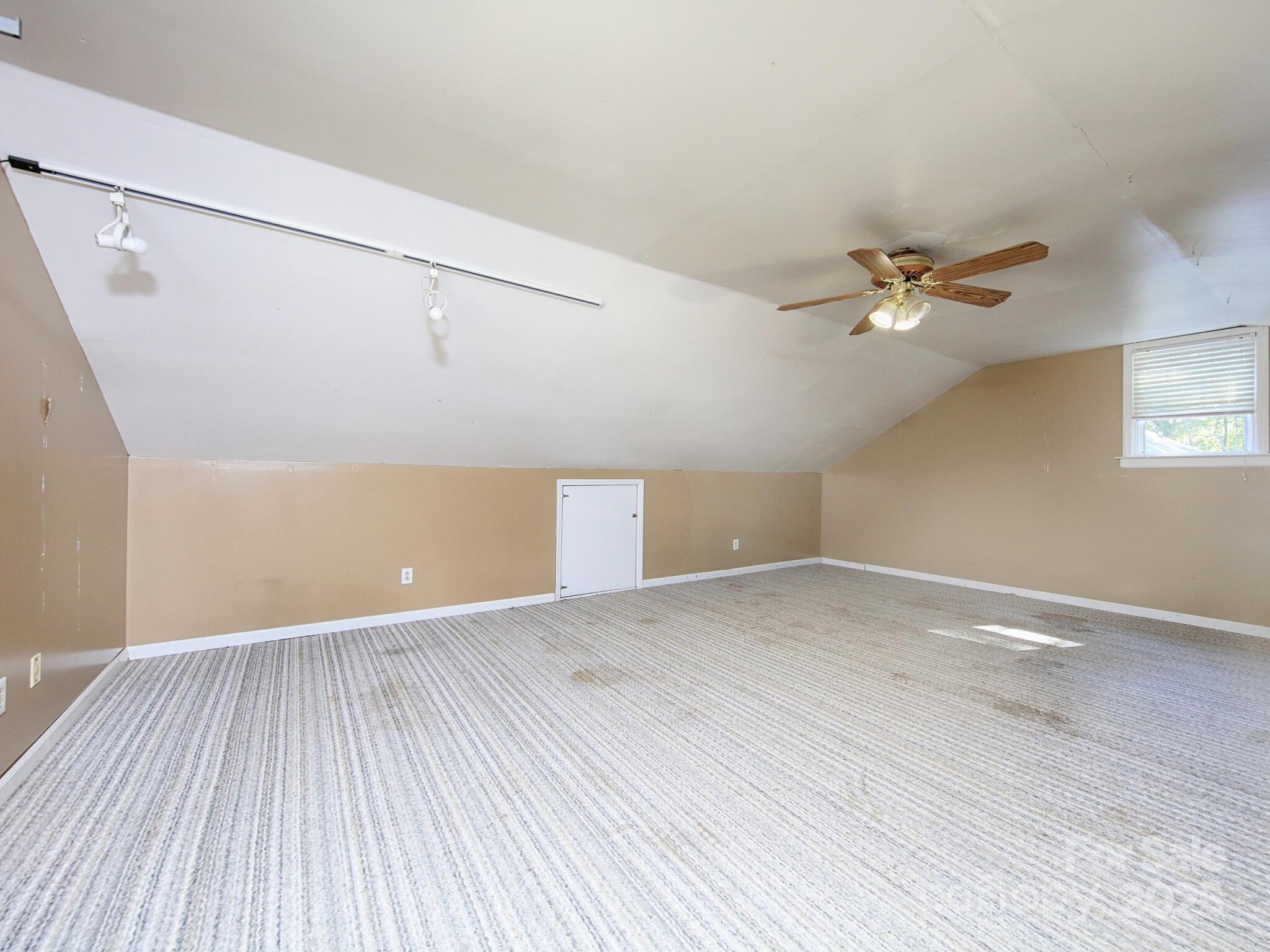 White Oaks Acres - Residential