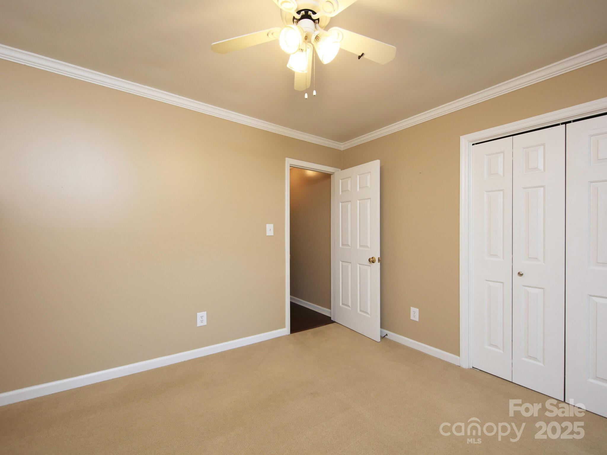 White Oaks Acres - Residential