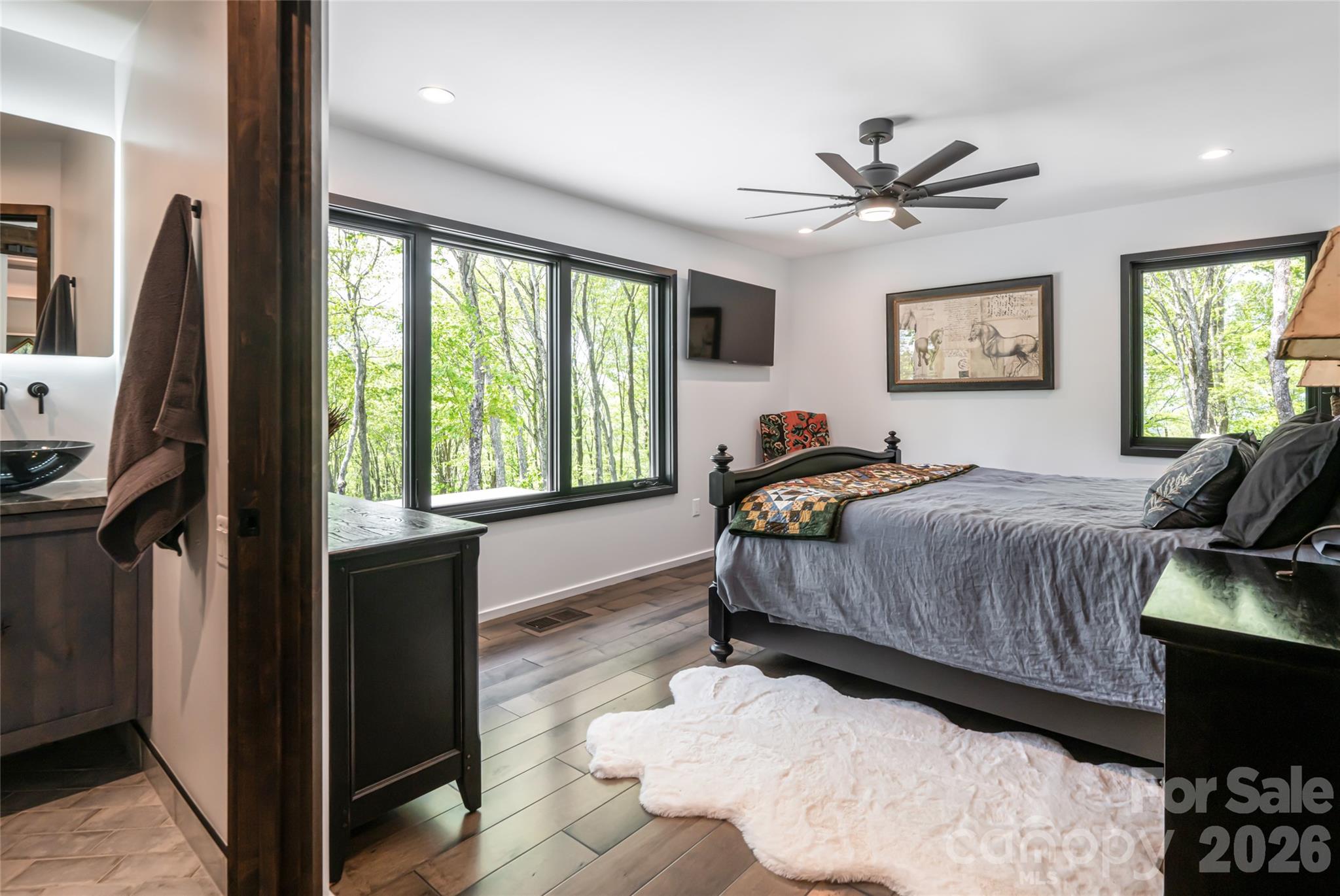 Couch Mountain - Residential