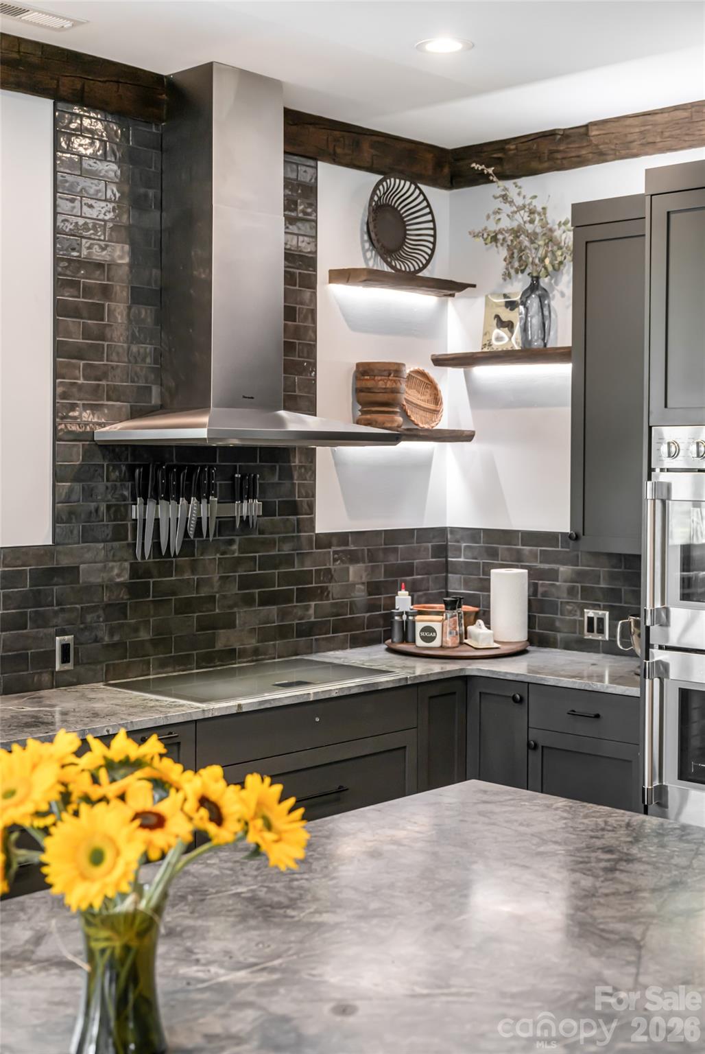 Couch Mountain - Residential