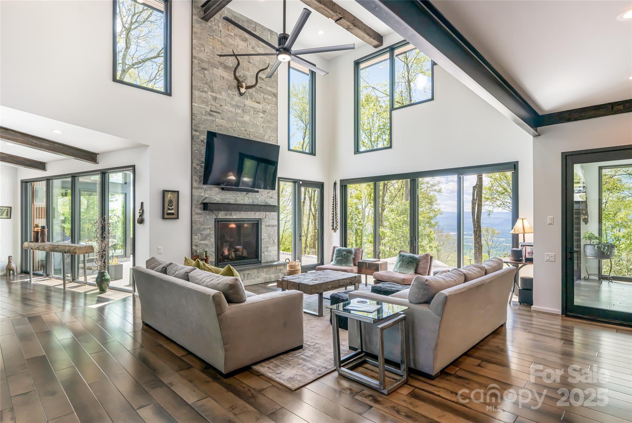 94A Laurel Ledge Way