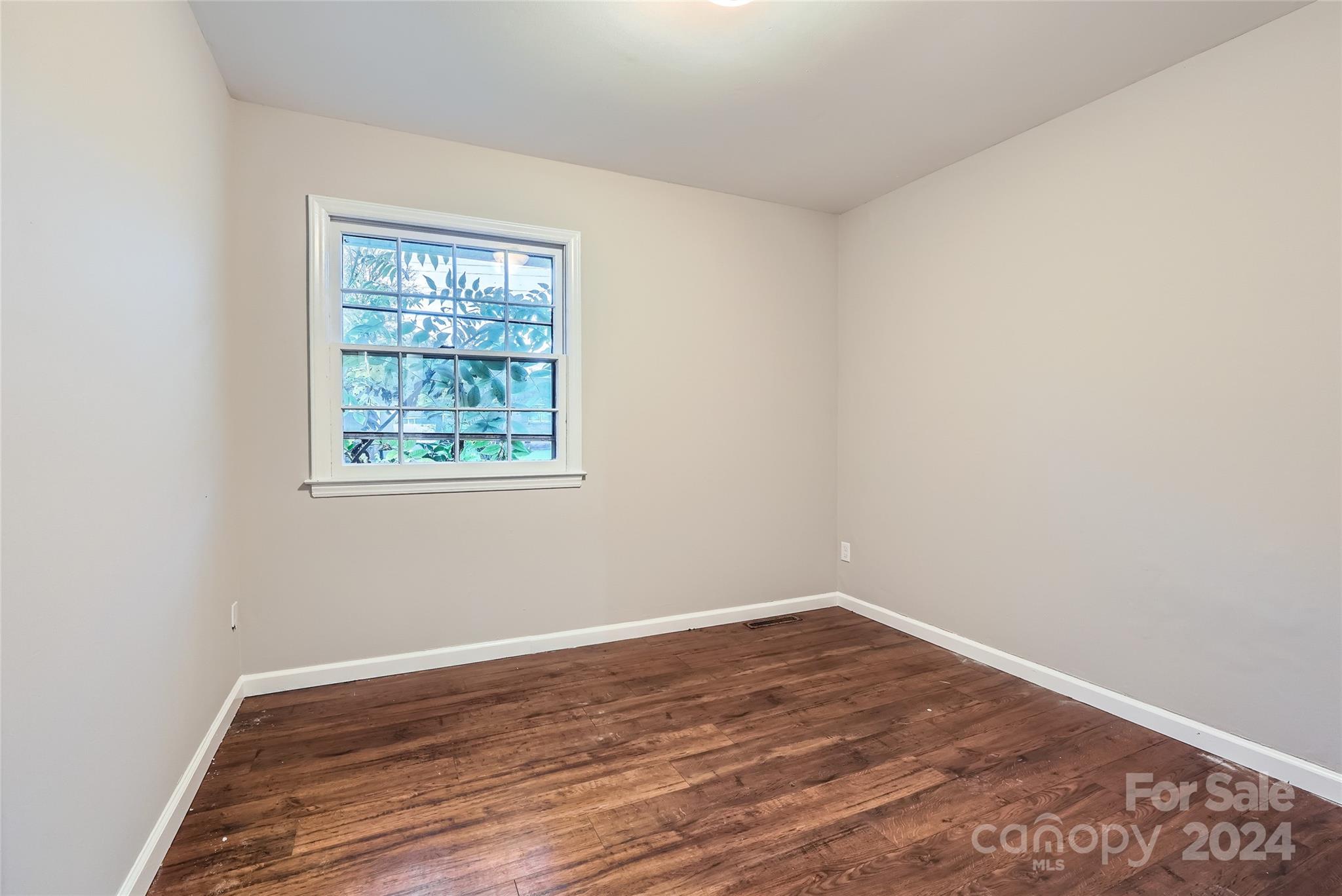 Virginia Manor - Residential