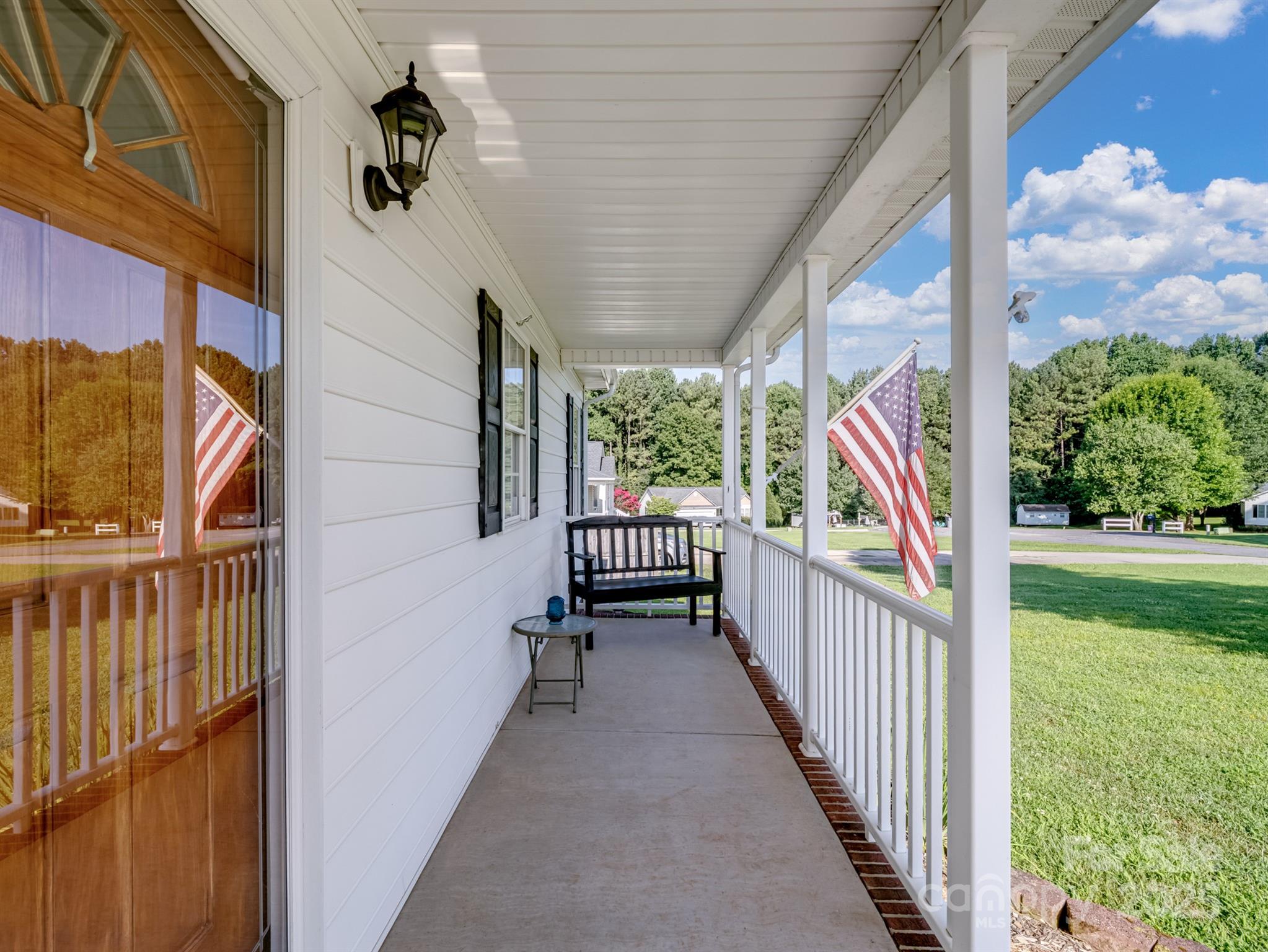 109 Ridgegate Lane