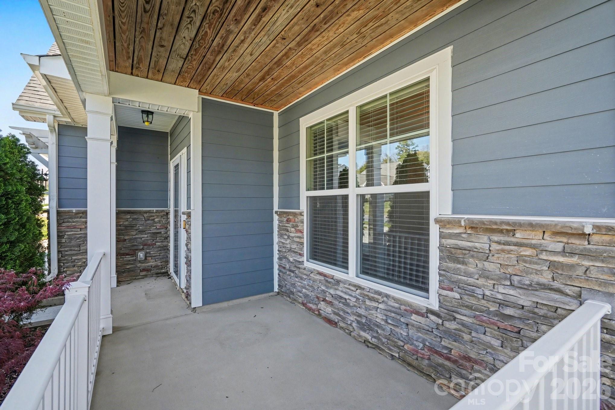 4339 Falls Lake Drive SW