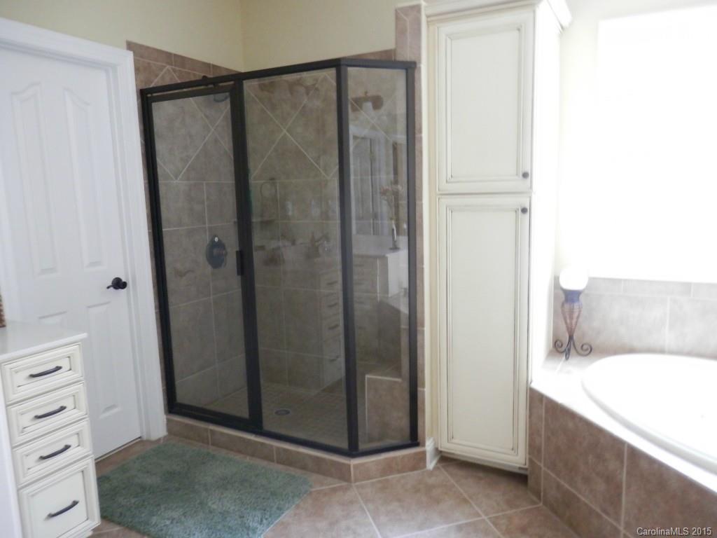 Waterford Glen - Residential