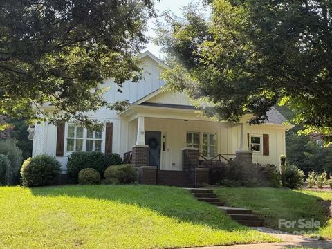 119 Chambers Street 79 Davidson NC 28036