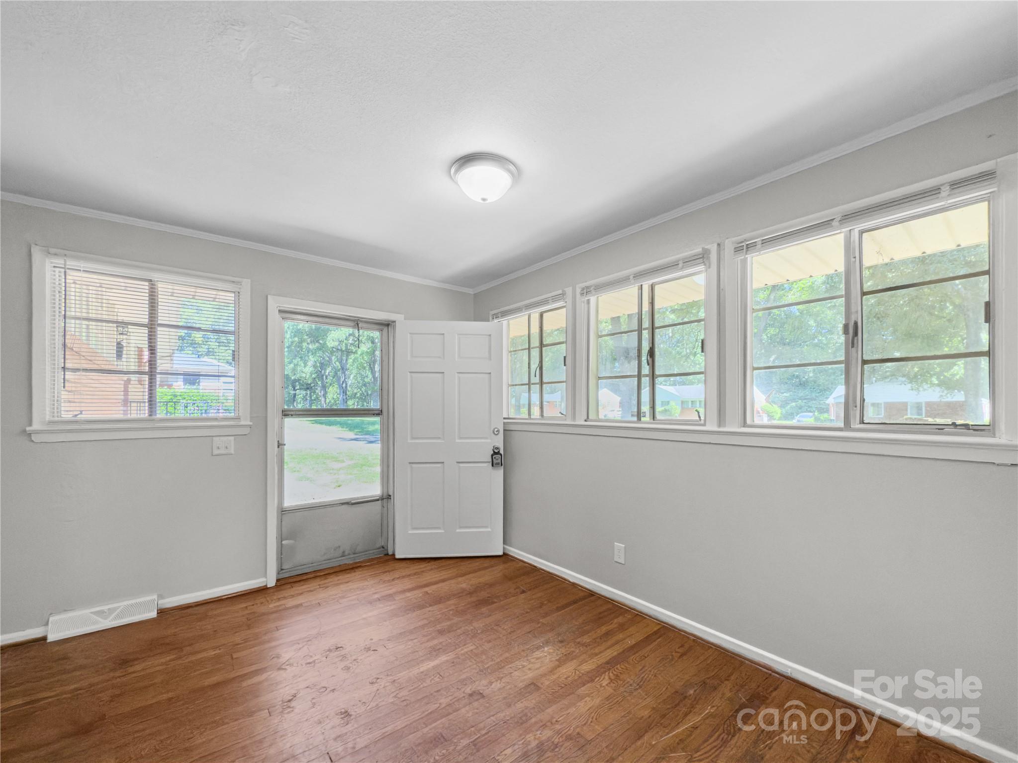 3109 Marlborough Road