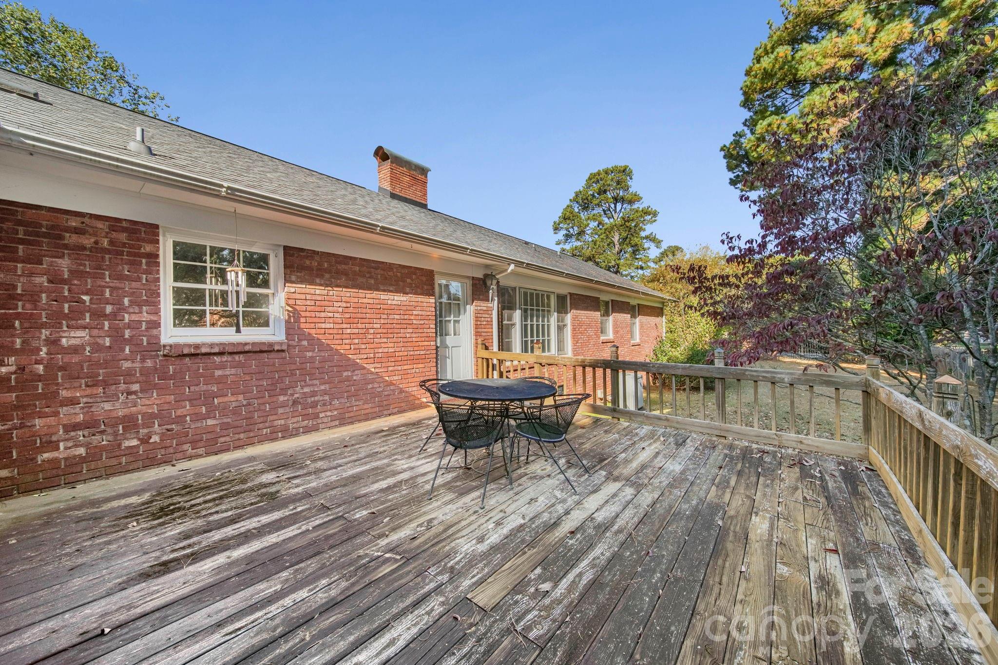 Fairlawn - Residential