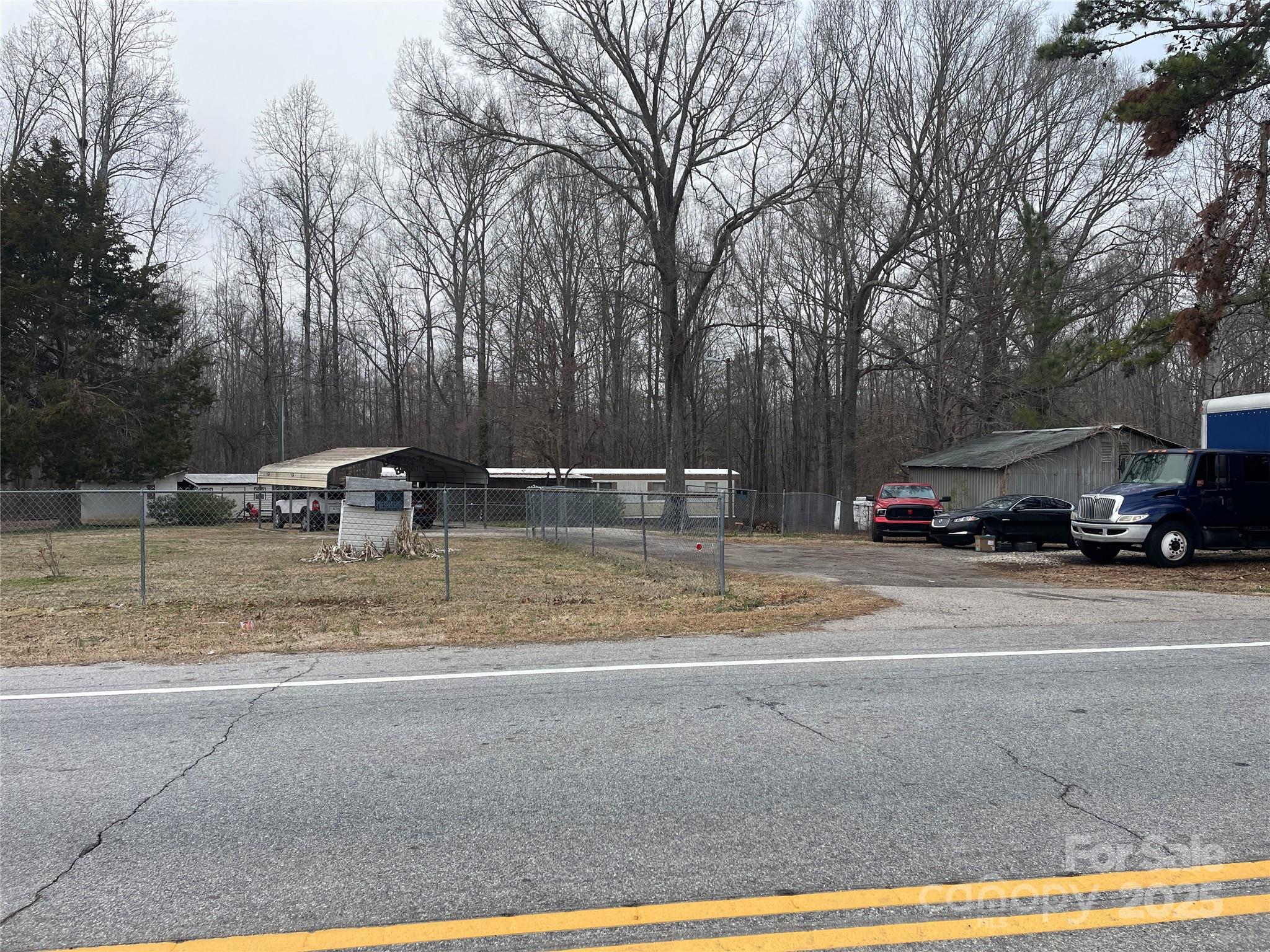 320 Sharon Road