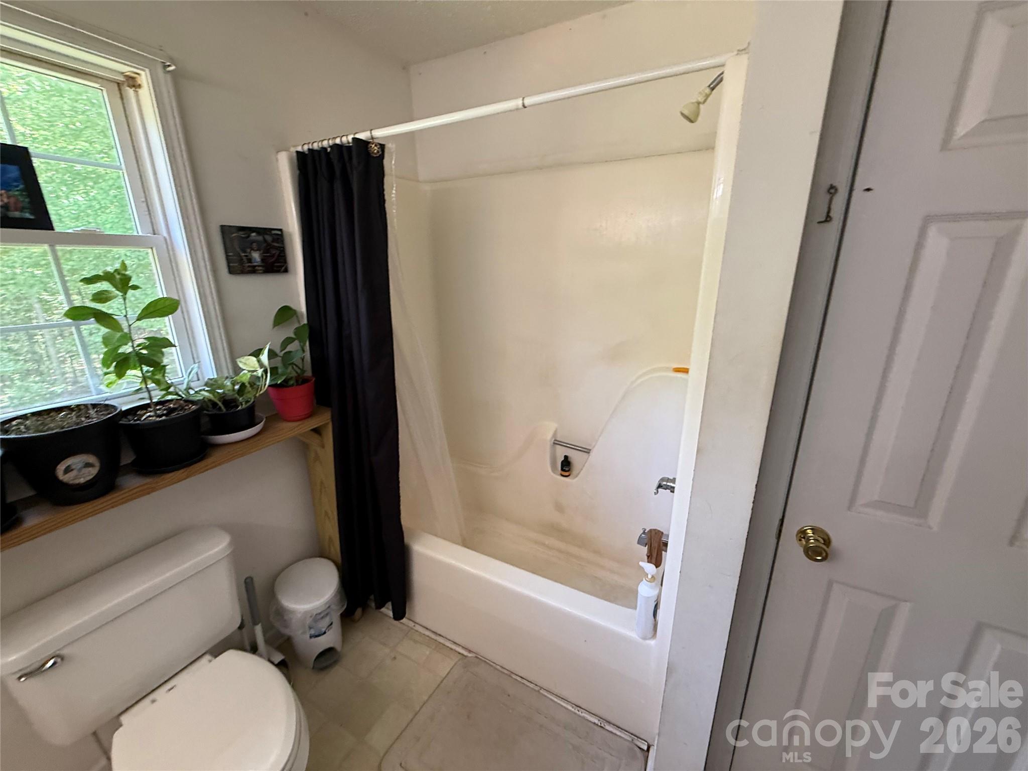 Magna Vista - Residential