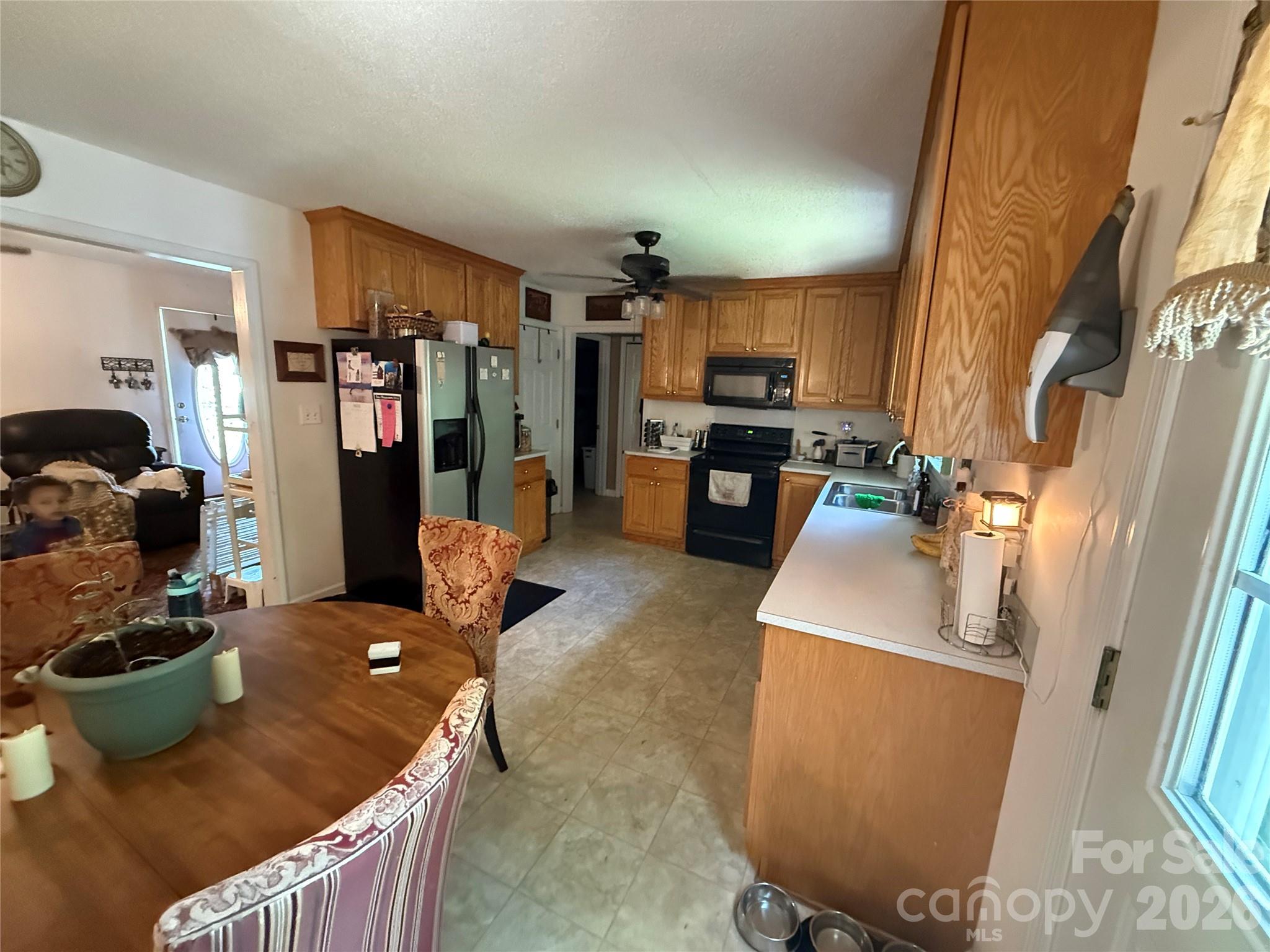 Magna Vista - Residential