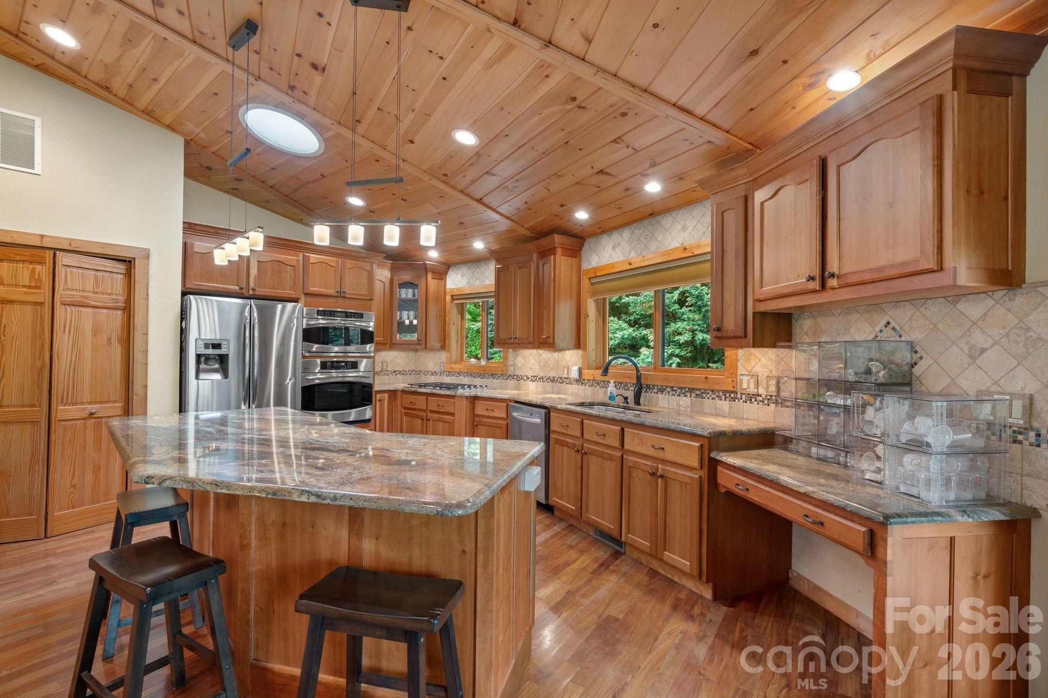 140 Slim Ridge