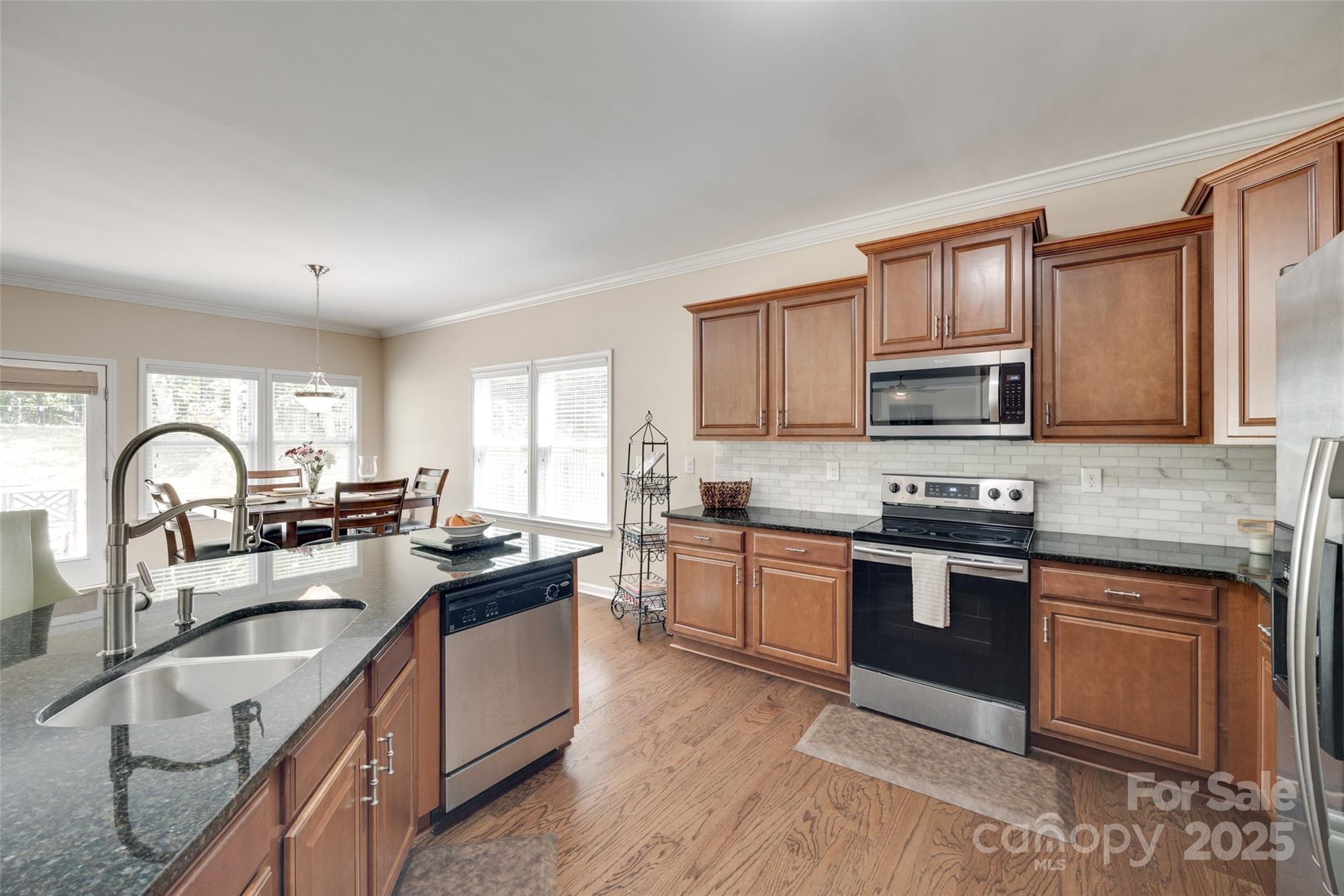 Lake Ridge - Residential