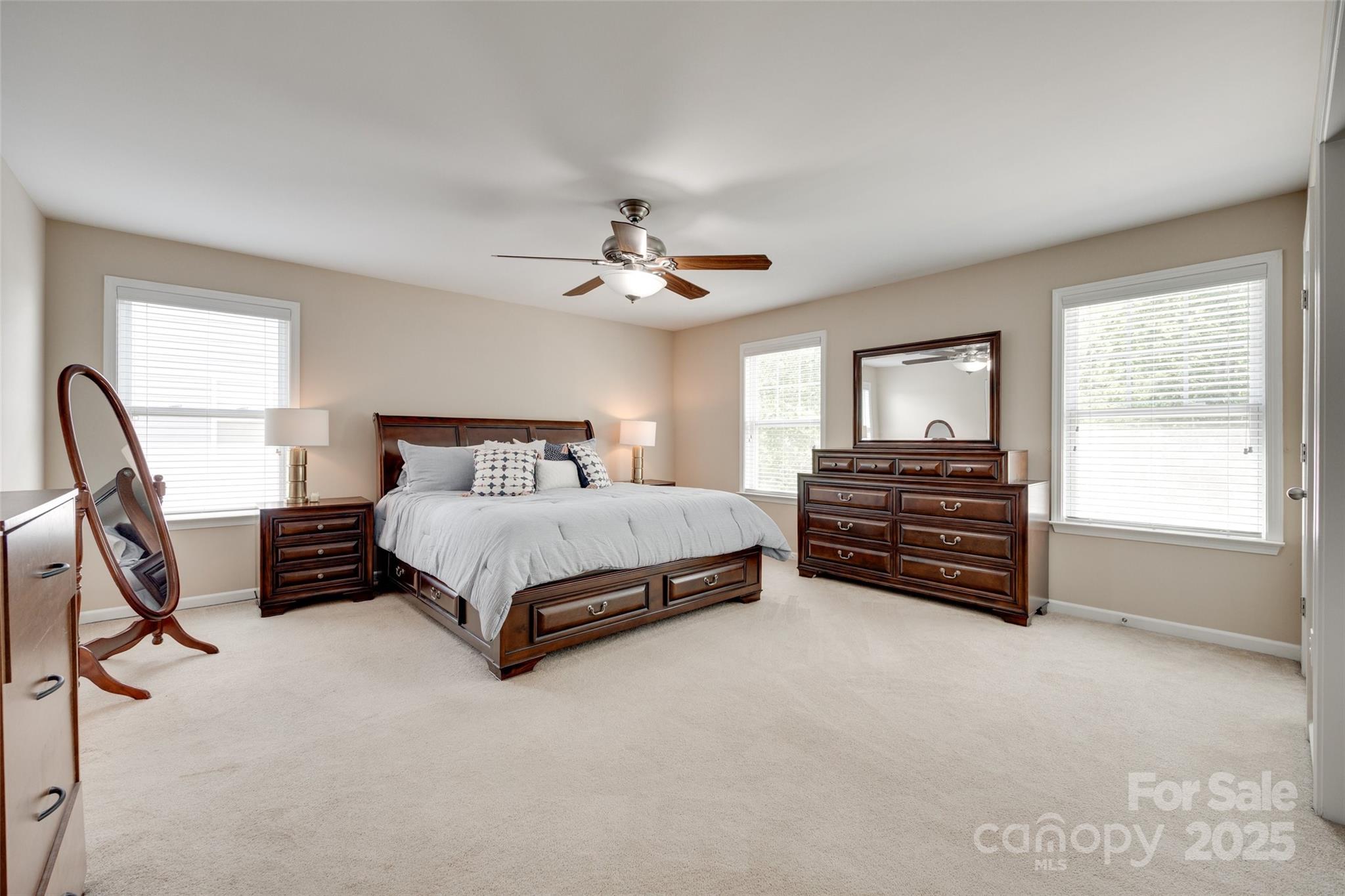 Lake Ridge - Residential