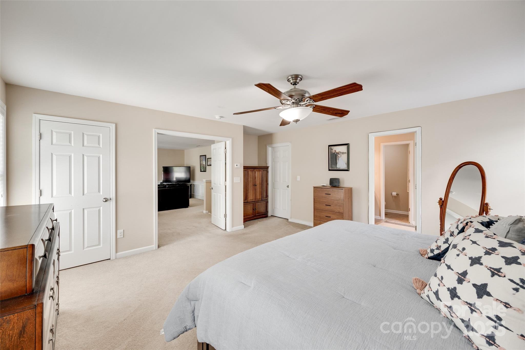 Lake Ridge - Residential