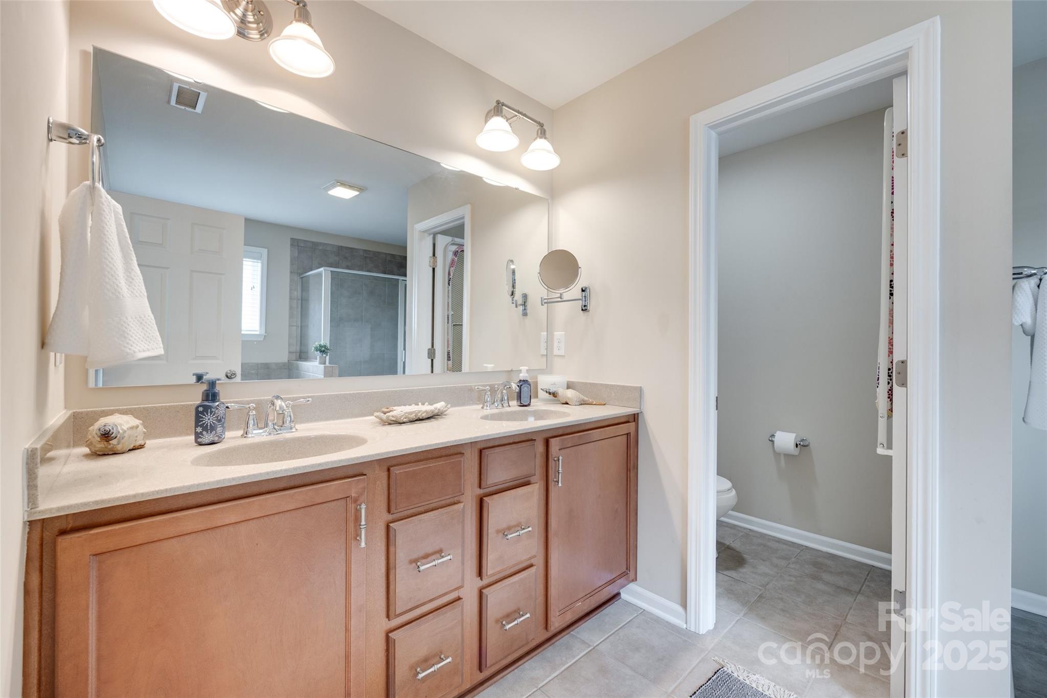 Lake Ridge - Residential