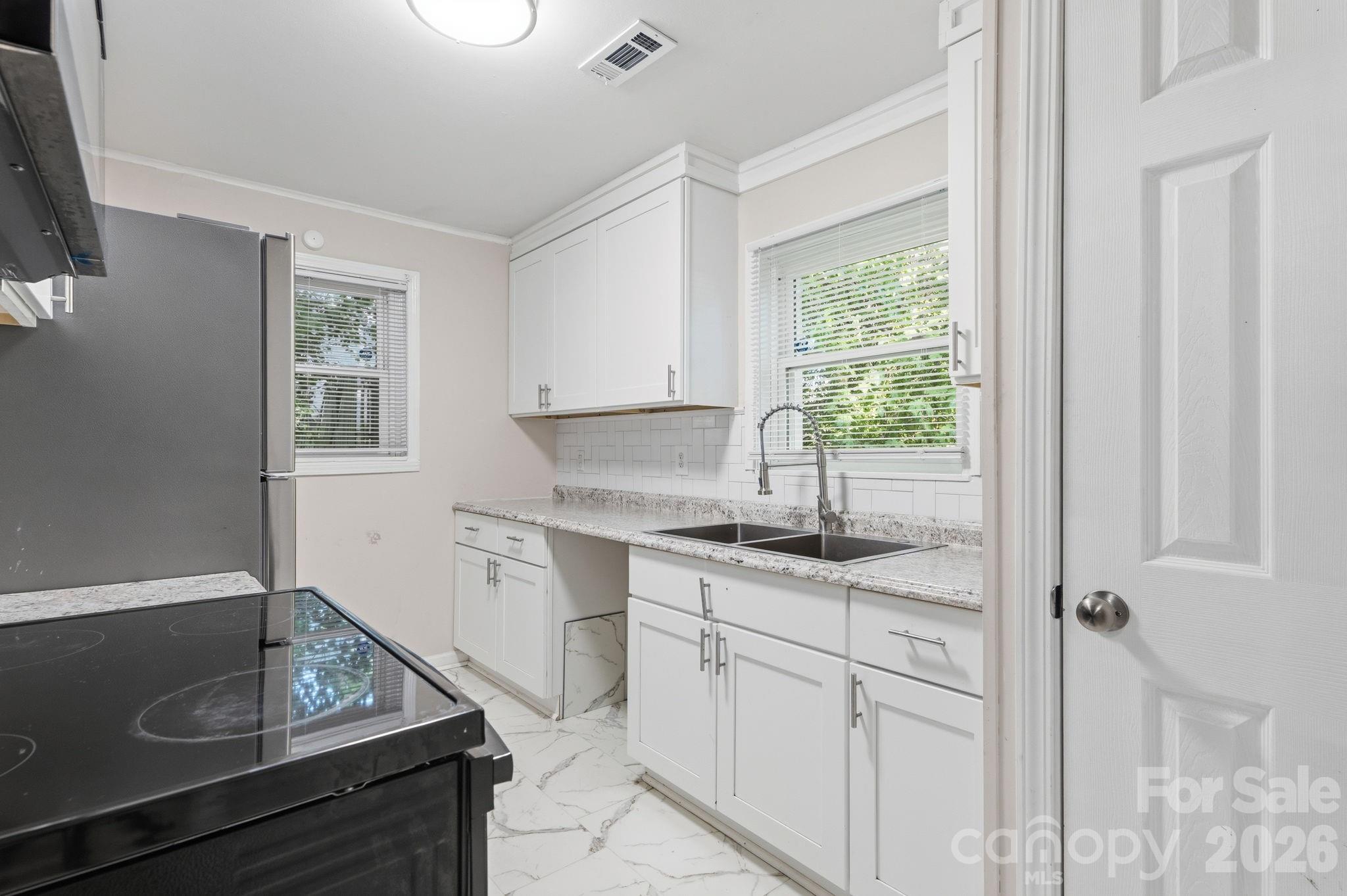 Oakview Terrace - Residential