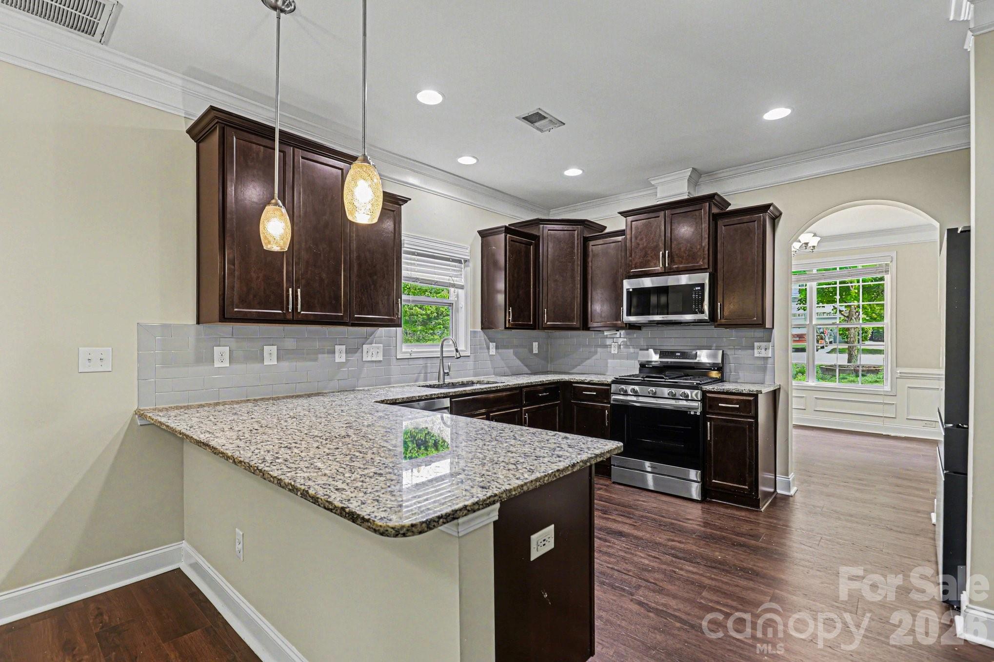 Lakebridge - Residential