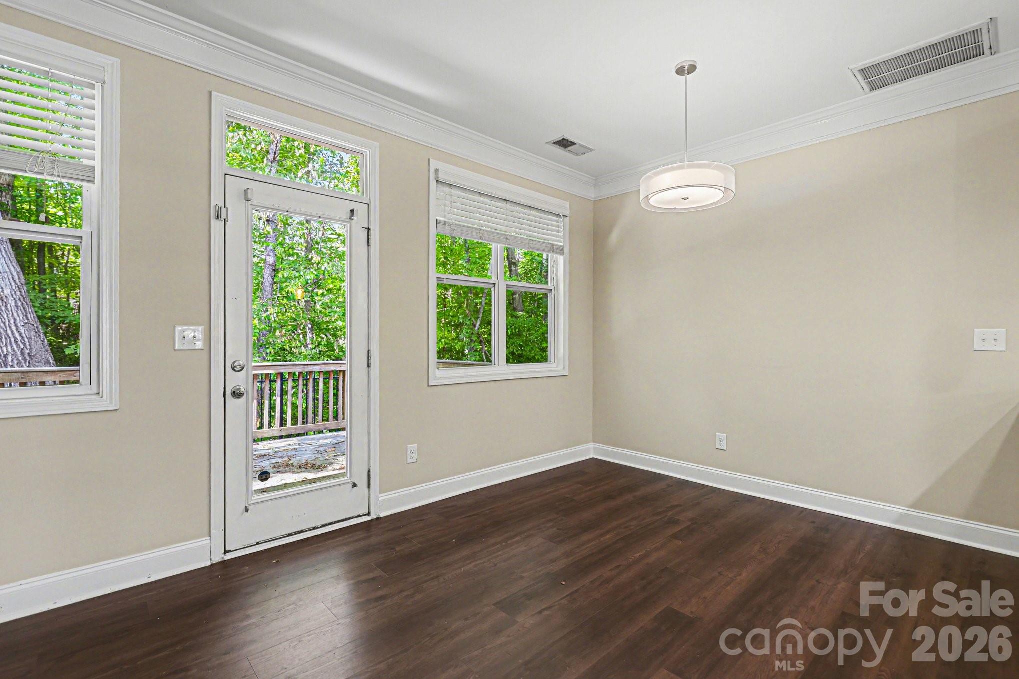 Lakebridge - Residential