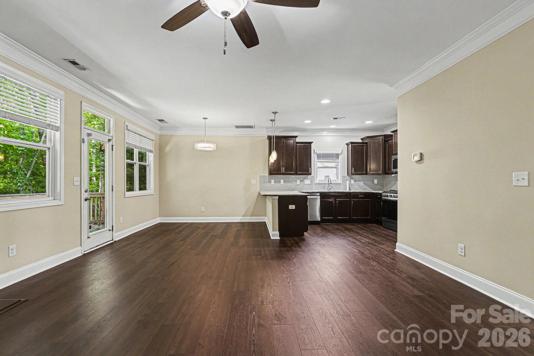 Lakebridge - Residential