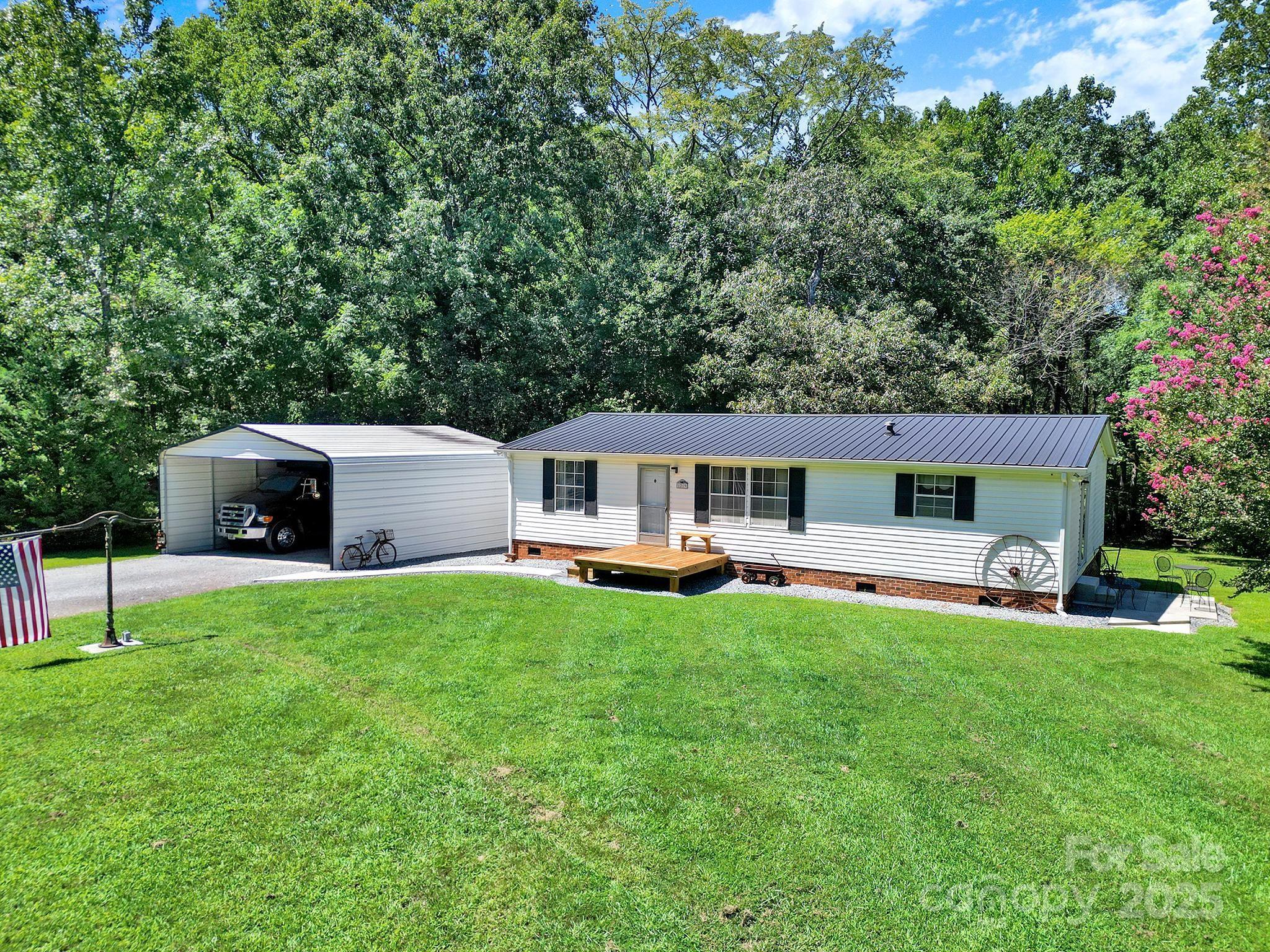 1219 Neely Smith Lane
