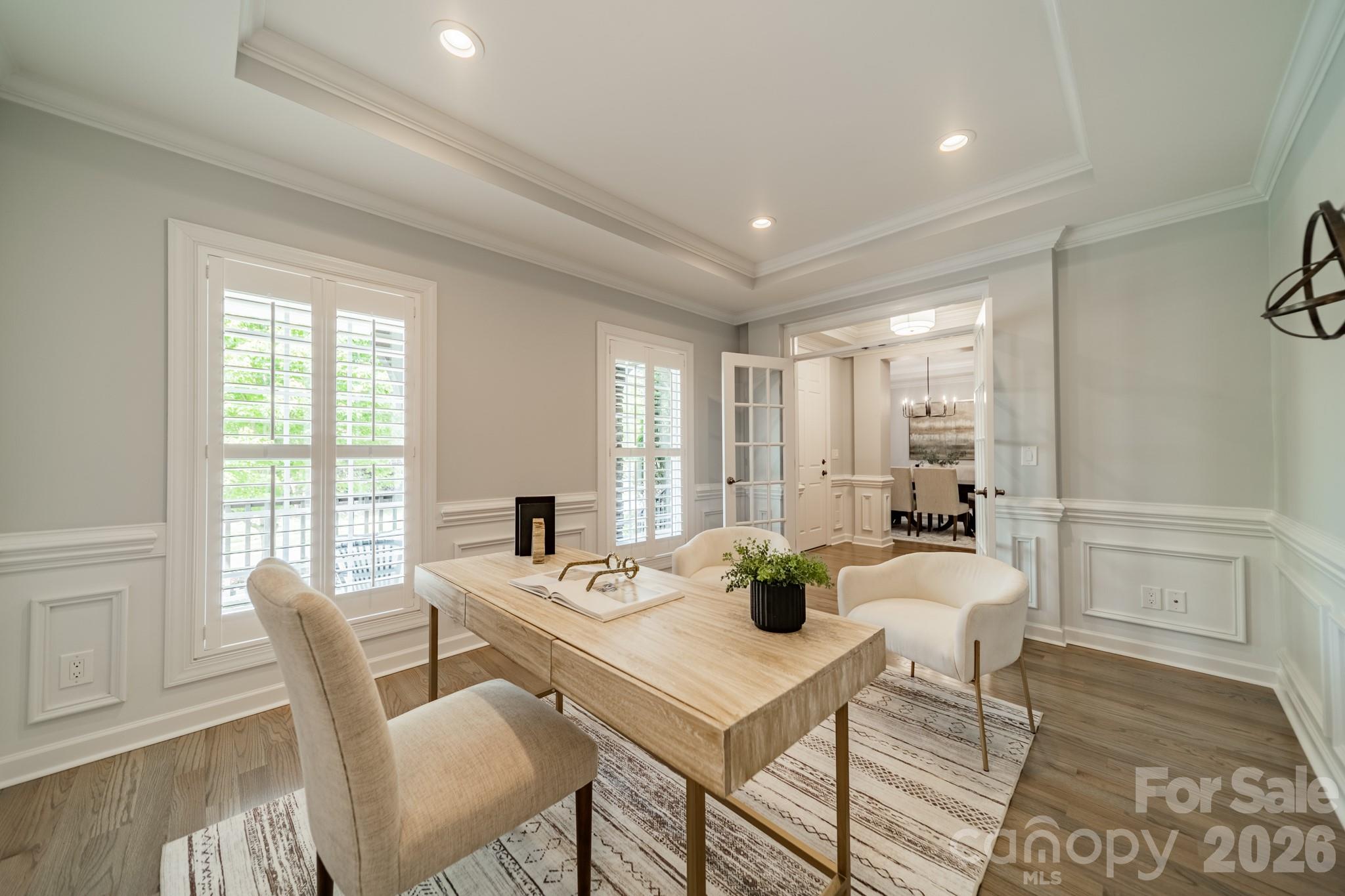Hollister - Residential