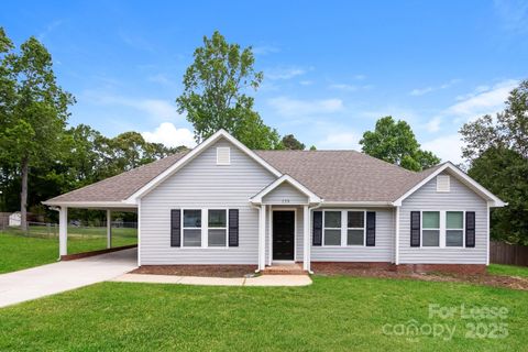Photo of 125 Weeping Willow Way, Gastonia, NC 28052 (MLS # 4314925)