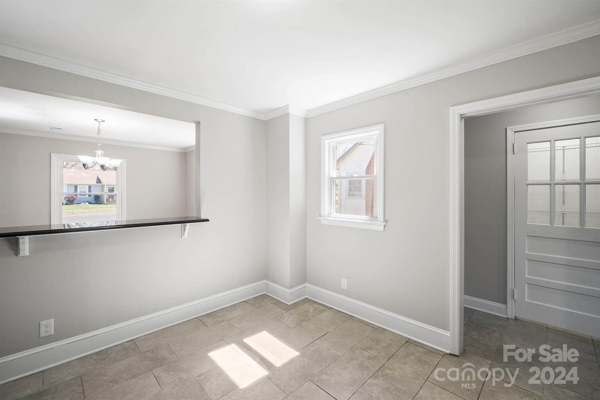 Country Club Estates - Residential