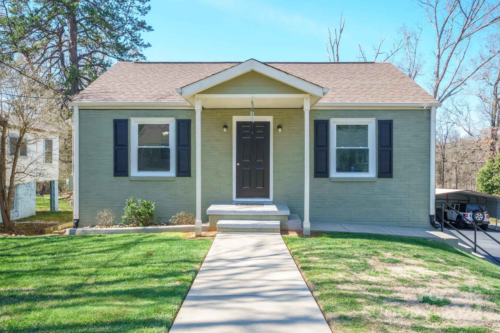 Country Club Estates - Residential