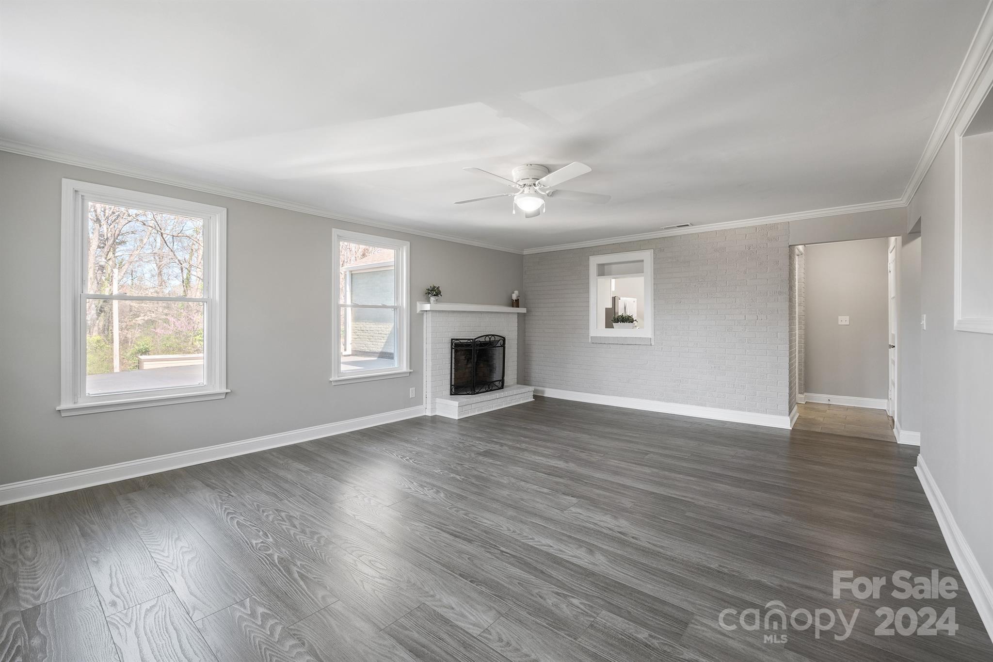 Country Club Estates - Residential