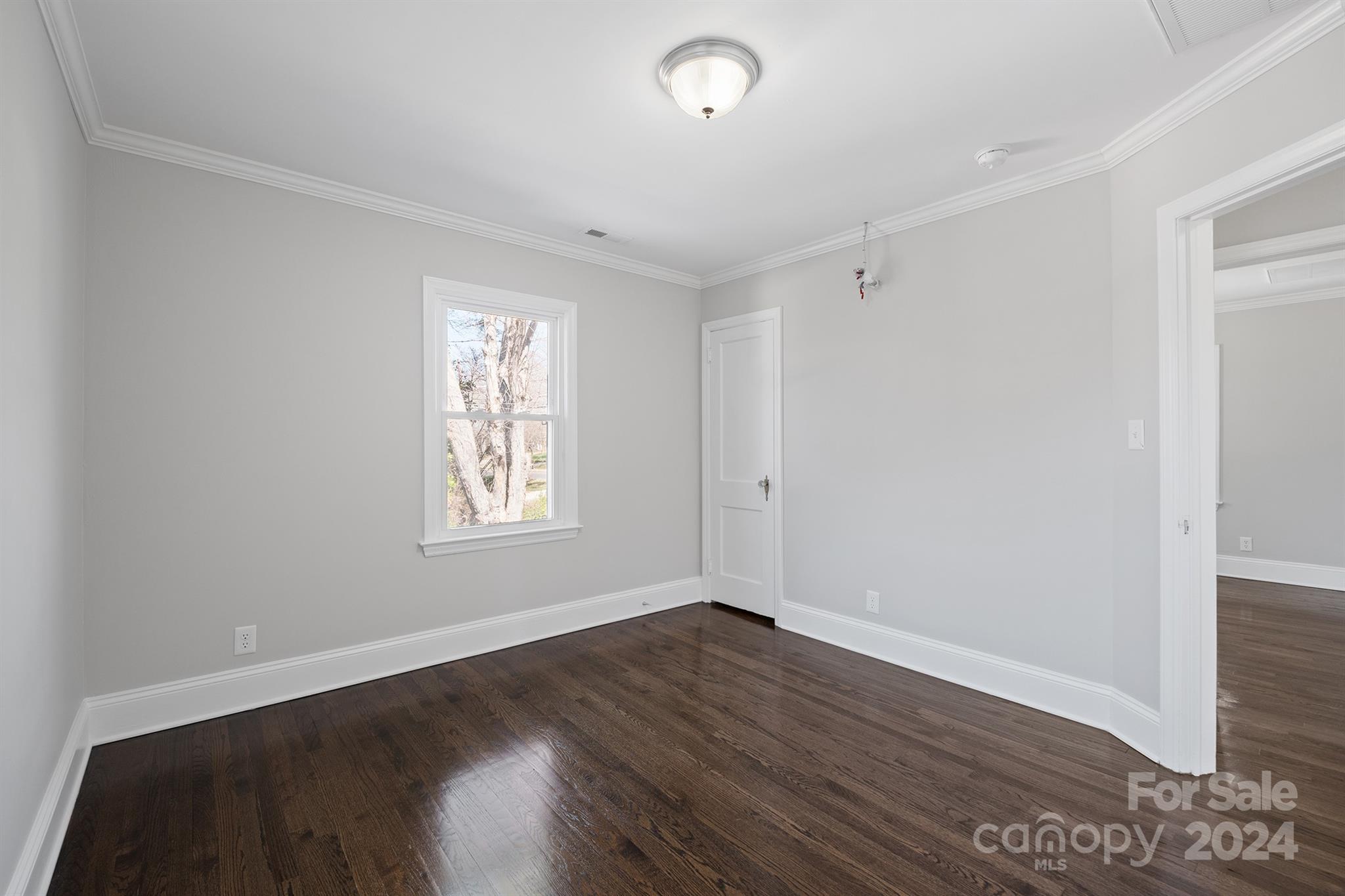 Country Club Estates - Residential