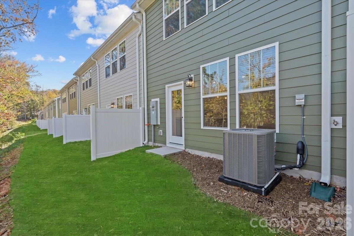 Clayton Crossing - Residential