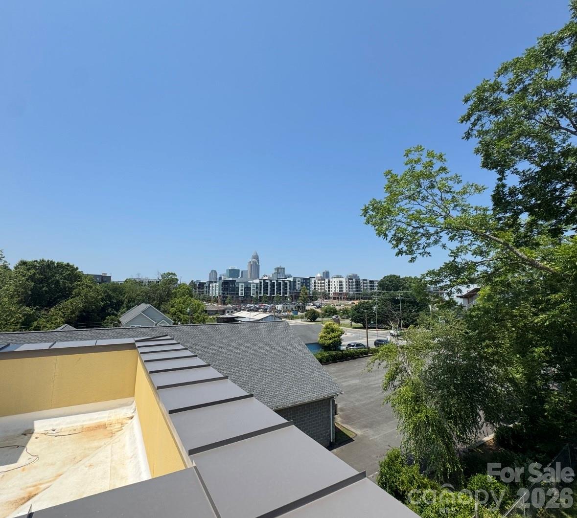 East 16th Street Townhomes - Residential