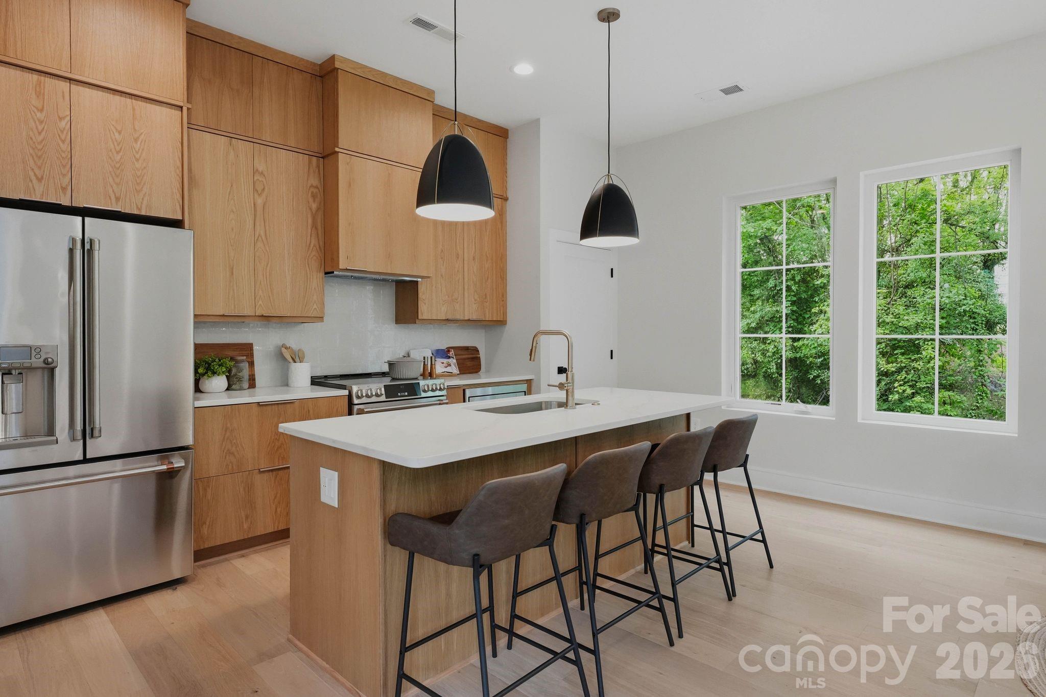East 16th Street Townhomes - Residential