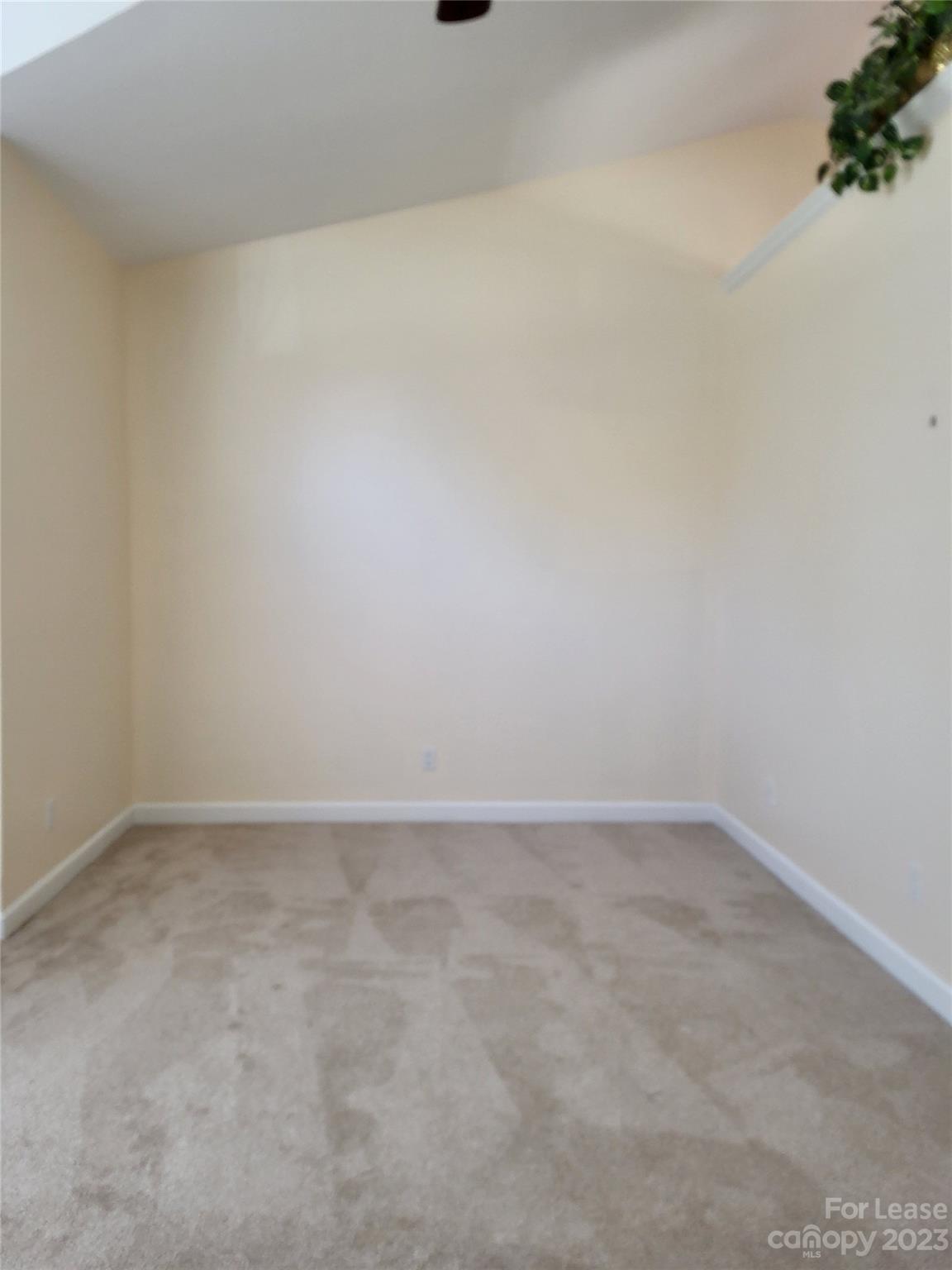 Torrence Crossing - Residential Lease