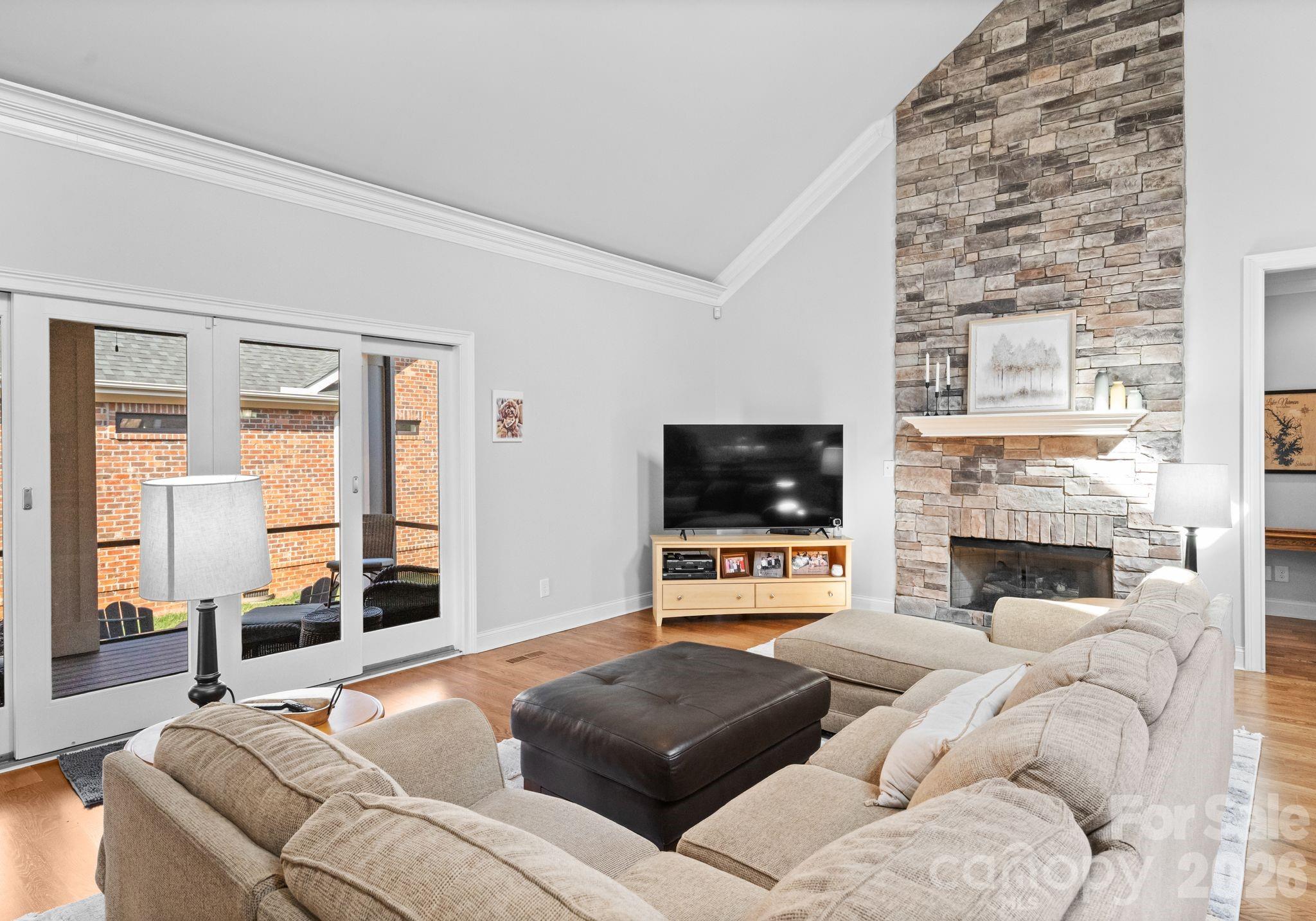 6193 Gold Springs Way