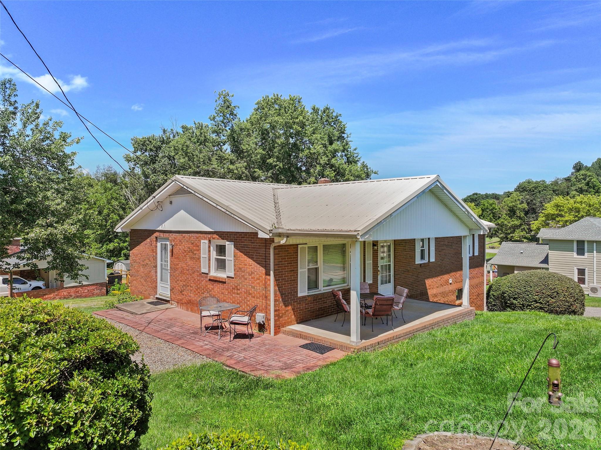 354 Oakdale Road