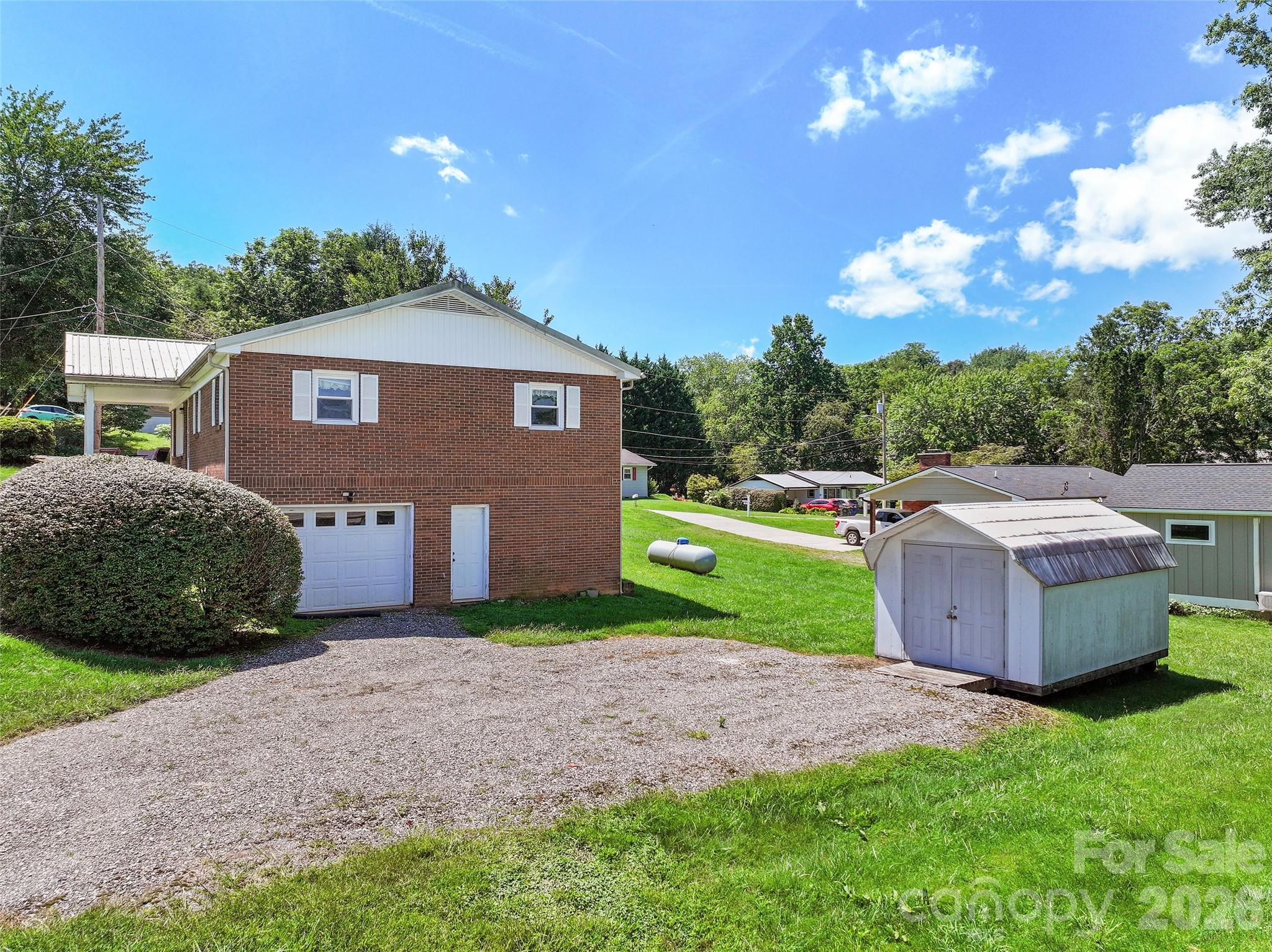 354 Oakdale Road