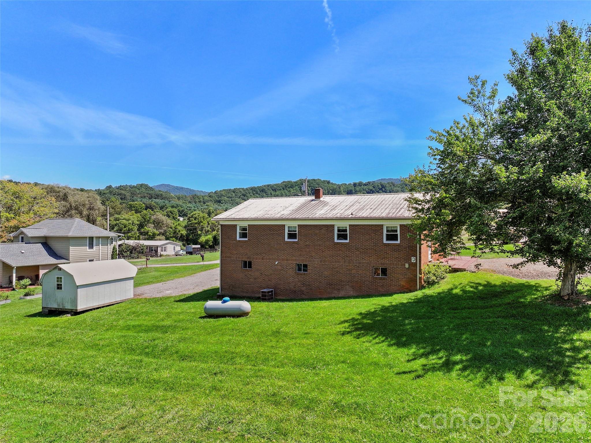 354 Oakdale Road