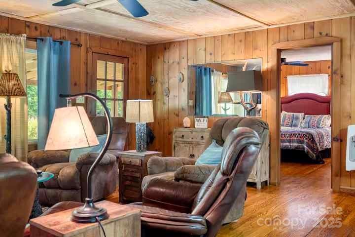 18 Oak Drive