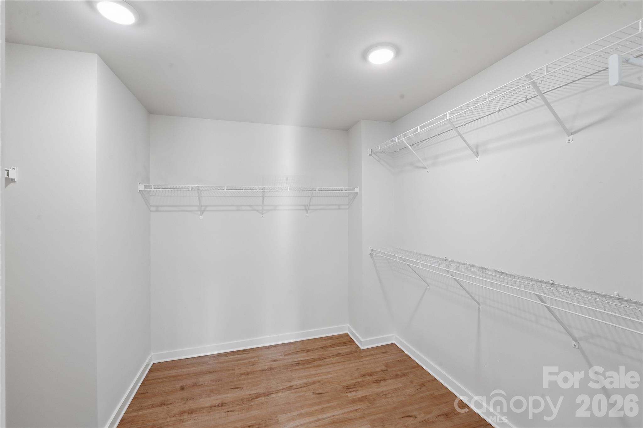 Kinghurst Cove - Residential