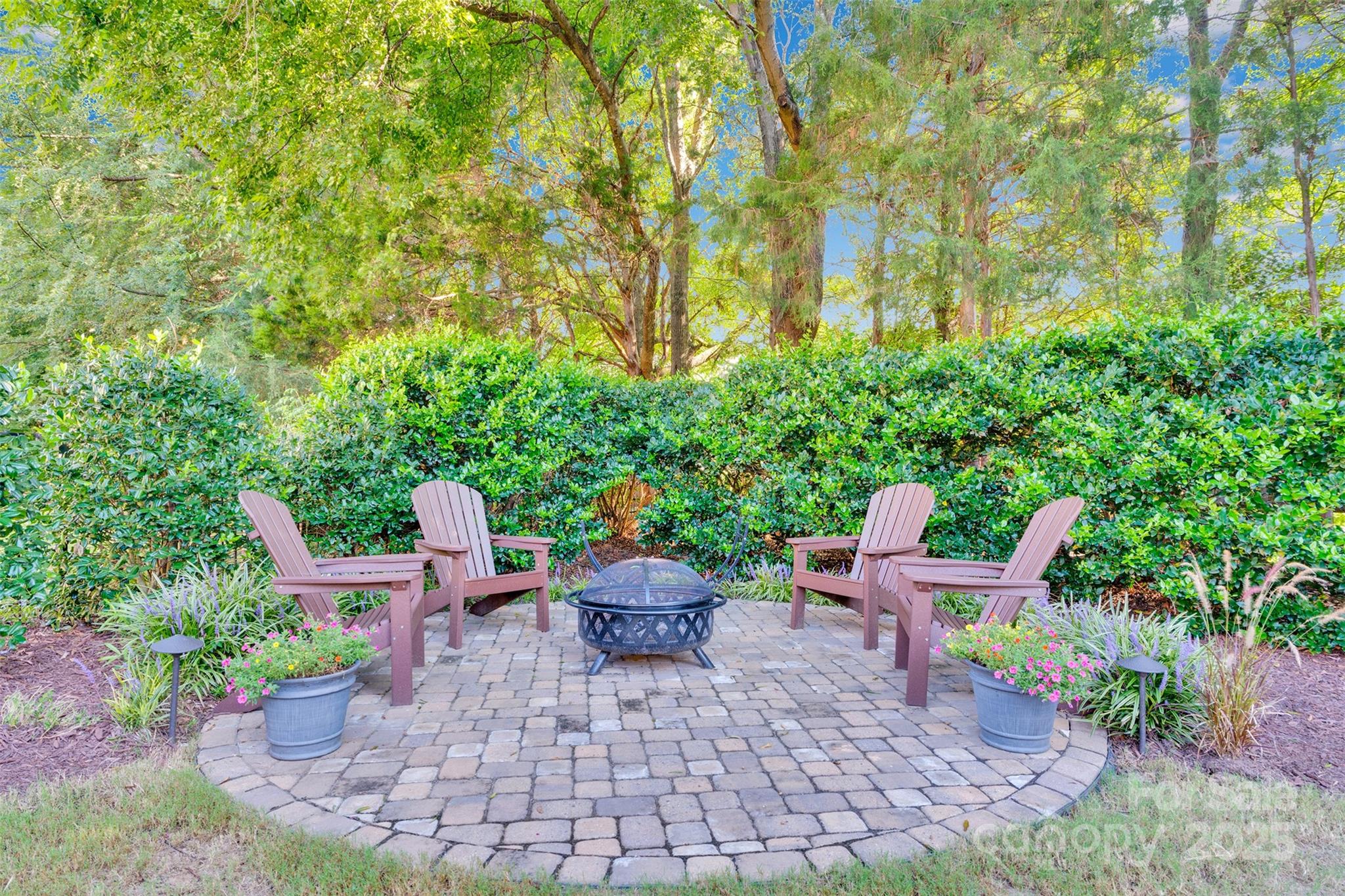 8921 Blakeney Drive