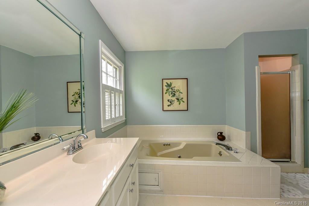 Bishops Ridge - Residential