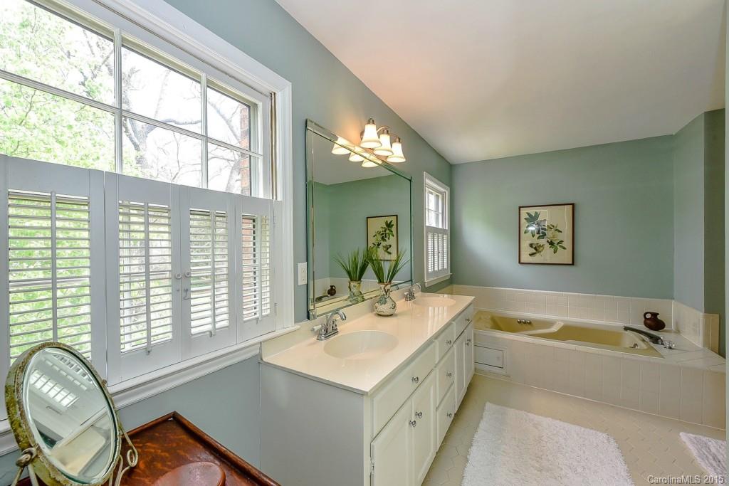 Bishops Ridge - Residential