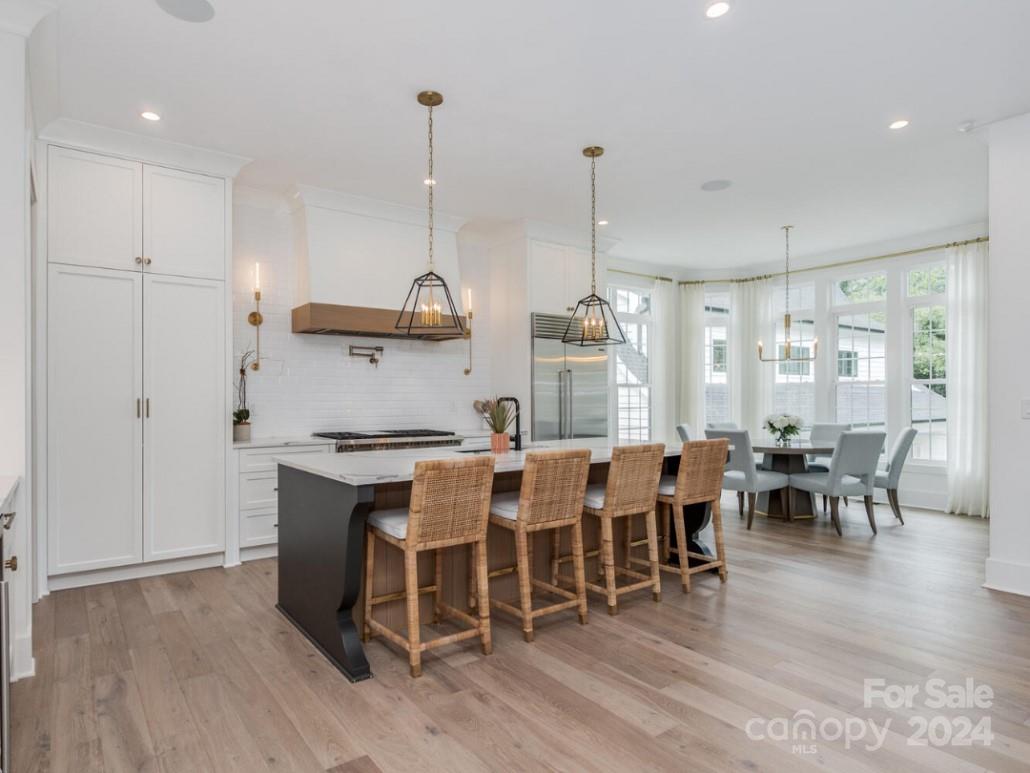 1013 Maxwell Court 4