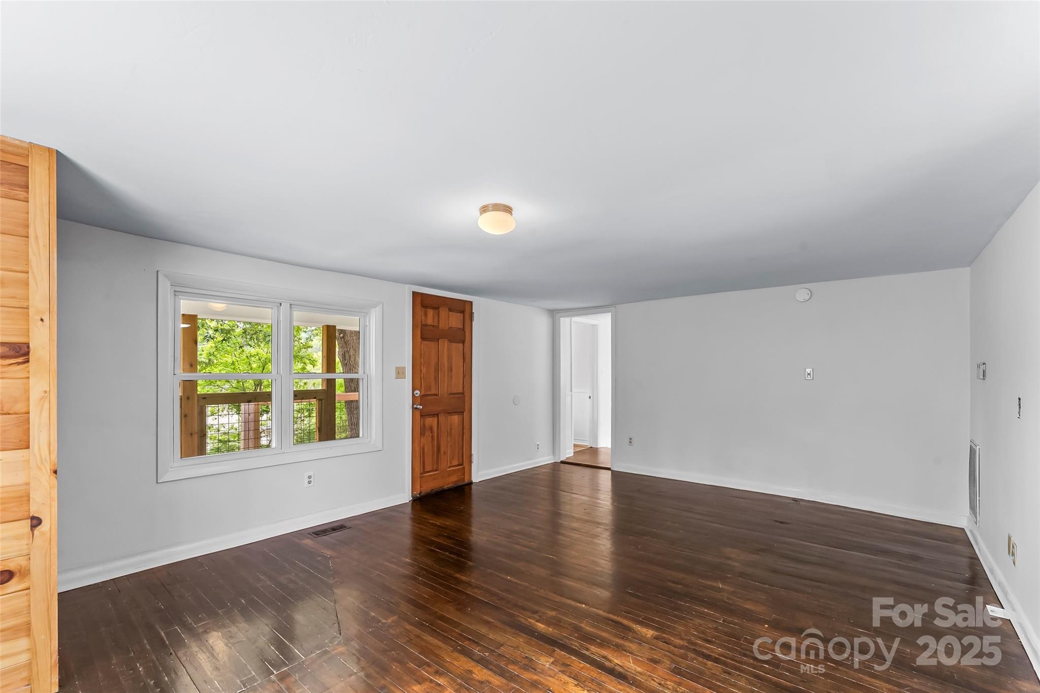 7 Olivewood Drive