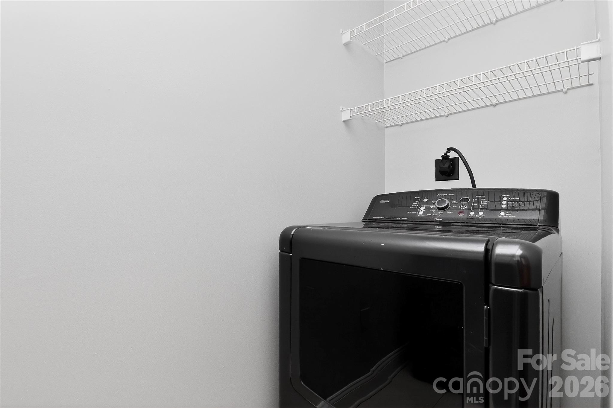 Fifth And Poplar - Residential